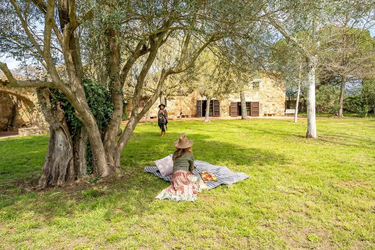 Masia Marco Lux, Ideal Familias Con Gran Zona Exterior Y Piscina Llagostera 0*,  Spain